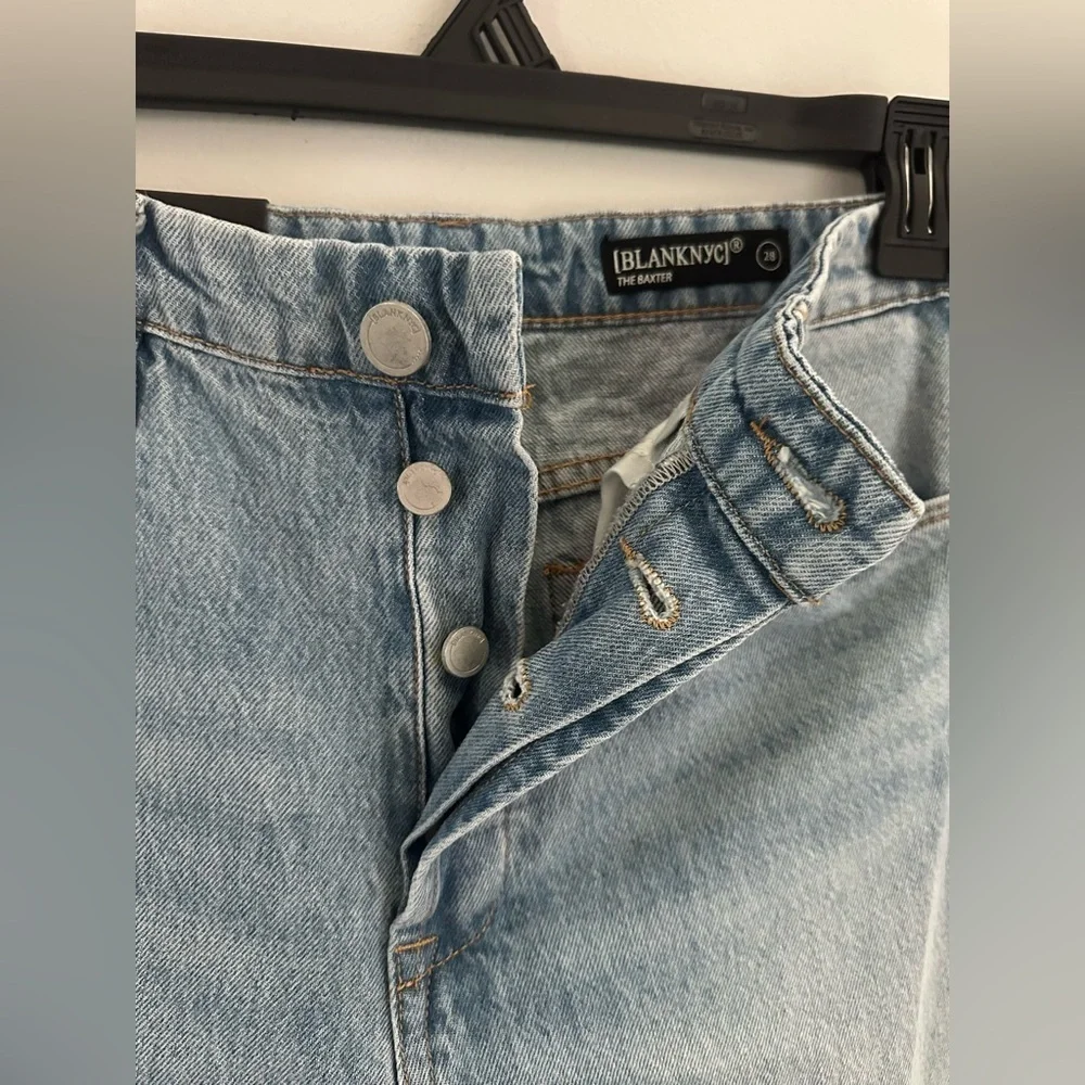 BLANKNYC The Baxter Ribcage Straight Leg High Rise Button Fly Women  Jeans 28